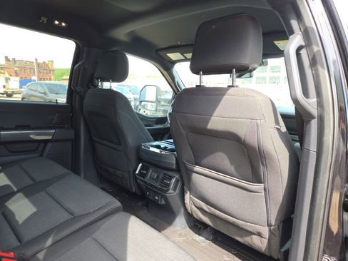 Used 2022 Ford F150 XLT w/ Equipment Group 302A High AWD/4WD image 16