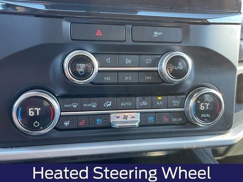 Used 2022 Ford Expedition XLT image 18