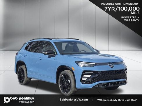 New 2026 Volkswagen Tiguan SE R-Line AWD/4WD image 1