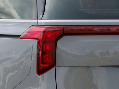 New 2026 Kia Carnival EX image 11