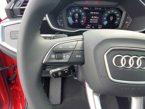 Certified 2024 Audi Q3 2.0T Premium w/ Convenience Package image 19