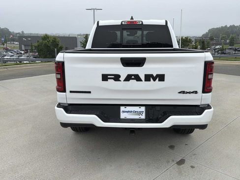 Used 2025 RAM 1500 Big Horn AWD/4WD image 21