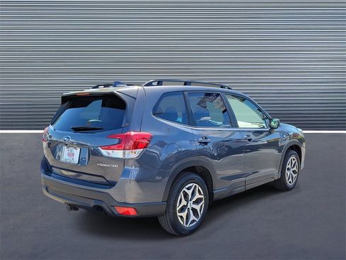 Certified 2023 Subaru Forester Premium image 3