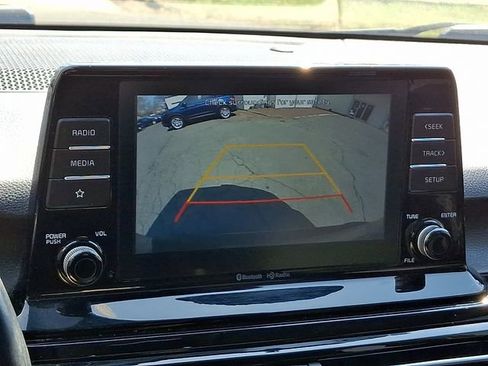 Used 2021 Kia Seltos EX image 19