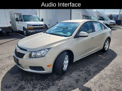 Used 2012 Chevrolet Cruze LT image 3