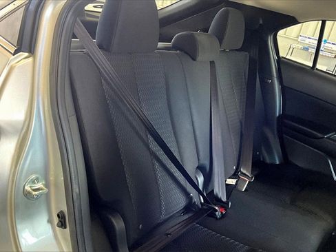Used 2025 Mitsubishi Eclipse Cross ES image 21