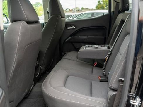Used 2022 Chevrolet Colorado LT image 10