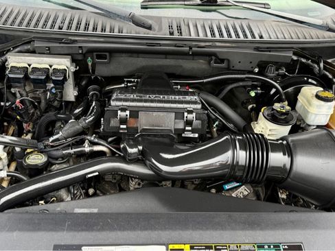 Used 2005 Ford Expedition Eddie Bauer RWD image 20