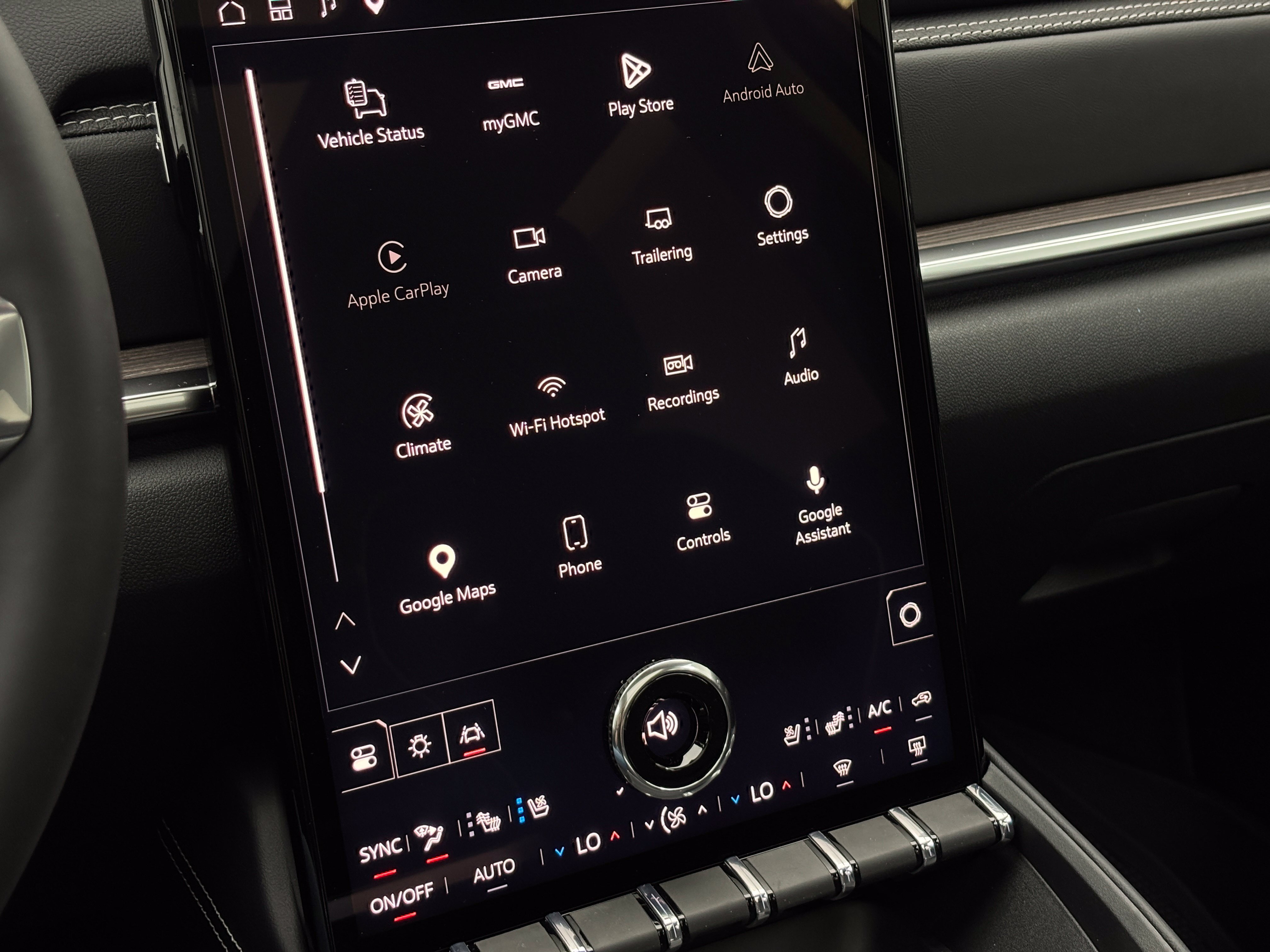 New 2027 GMC Terrain Denali w/ LPO, Floor Liner Package AWD/4WD image 27