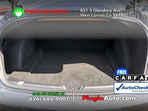 Used 2018 Tesla Model 3 Long Range image 12