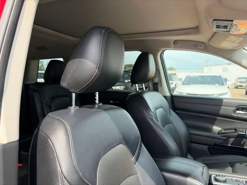Used 2022 Nissan Pathfinder SV w/ SV Premium Package AWD/4WD image 53