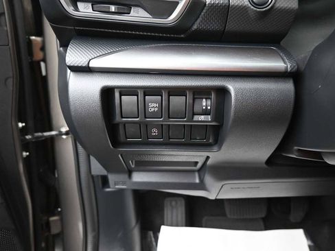 Used 2021 Subaru Forester Premium AWD/4WD image 11