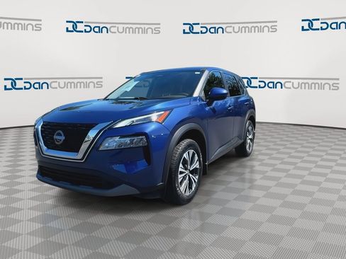 Used 2023 Nissan Rogue SV AWD/4WD image 4