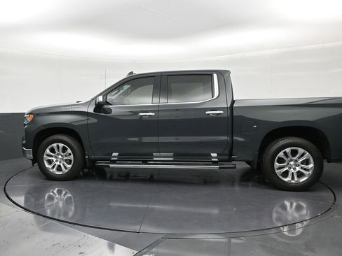 Used 2026 Chevrolet Silverado 1500 LTZ RWD image 2