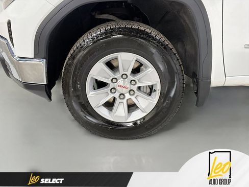 Used 2025 GMC Sierra 1500 Pro w/ Pro Value Package image 26