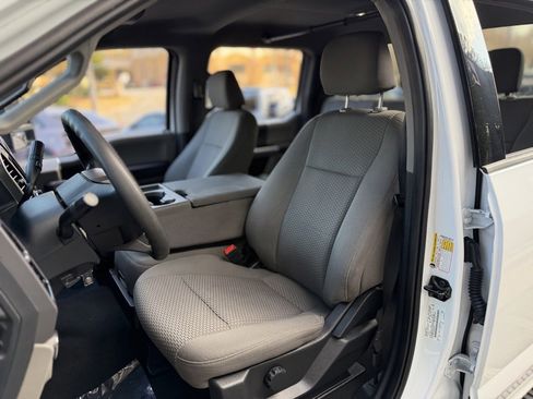 Used 2022 Ford F350 XLT image 25