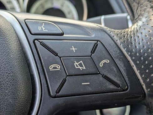 Used 2014 Mercedes-Benz E 350 Sedan image 11