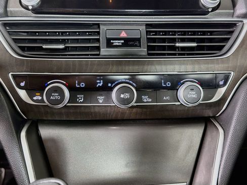 Used 2019 Honda Accord EX-L image 15