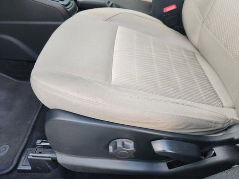 Used 2021 Ford EcoSport S image 22