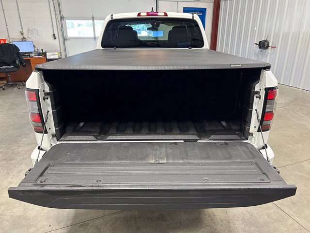 Used 2025 Nissan Frontier SV AWD/4WD image 19