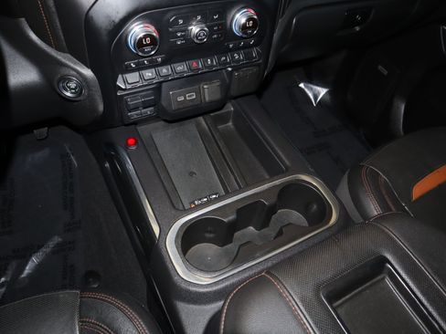 Used 2019 GMC Sierra 1500 AT4 w/ AT4 Premium Package AWD/4WD image 31