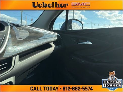 Used 2020 Buick Envision Essence image 33