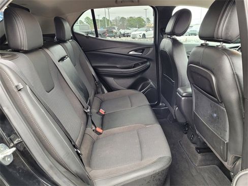 Used 2021 Buick Encore GX Select image 18