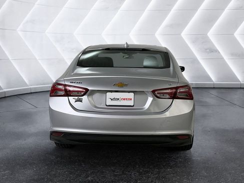 Used 2022 Chevrolet Malibu LT FWD image 5