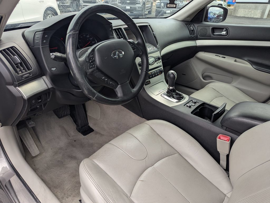 Used 2009 INFINITI G37 x Sedan w/ Premium Pkg AWD/4WD image 22
