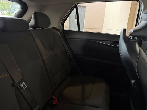 Used 2026 Kia Niro LX FWD image 31