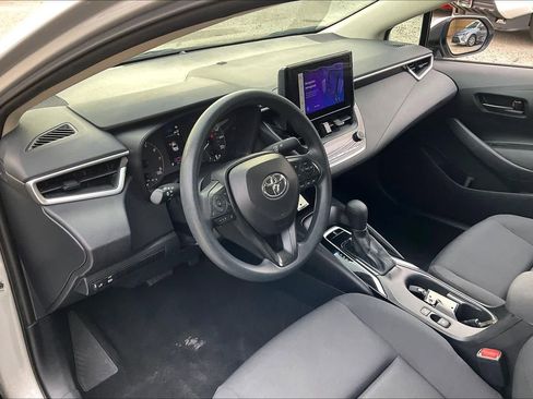 Used 2024 Toyota Corolla LE image 17