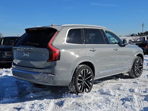 New 2026 Volvo XC90 B6 Ultra w/ Protection Package AWD/4WD image 6