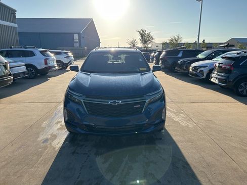 Used 2022 Chevrolet Equinox RS w/ RS Leather Package image 5