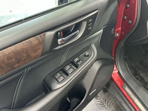 Used 2018 Subaru Outback 2.5i Limited image 13