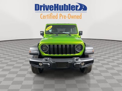 Used 2025 Jeep Wrangler Sport S w/ Convenience Group image 3