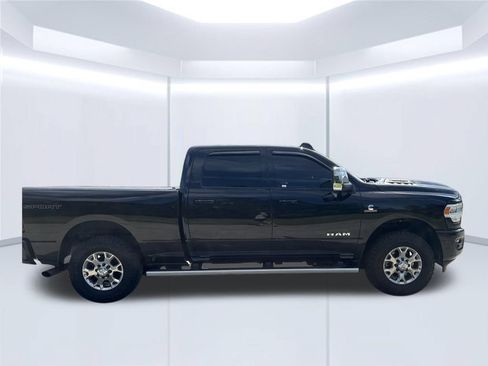 Used 2023 RAM 2500 Laramie AWD/4WD image 4