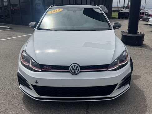 Used 2019 Volkswagen GTI SE FWD image 3