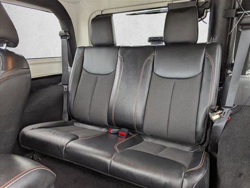 Used 2016 Jeep Wrangler Sahara AWD/4WD image 17