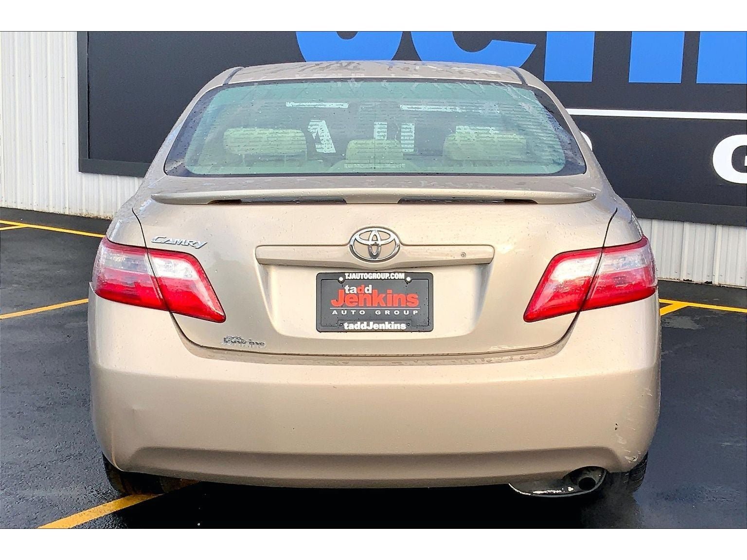 Used 2009 Toyota Camry SE FWD image 4