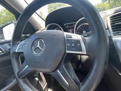 Used 2016 Mercedes-Benz GL 320 BlueTEC 4MATIC image 27