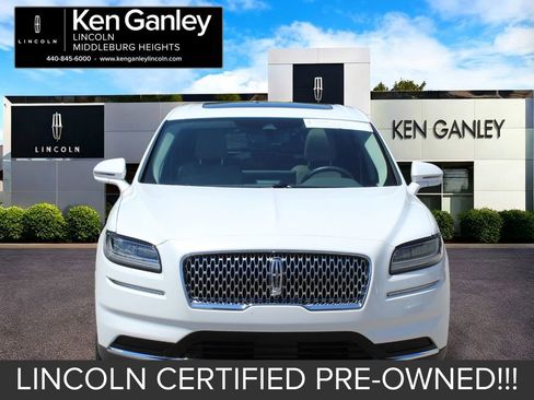 Used 2023 Lincoln Nautilus Reserve AWD/4WD image 2