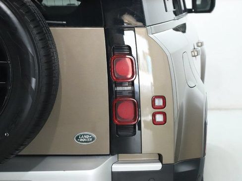 Certified 2023 Land Rover Defender 110 S AWD/4WD image 44