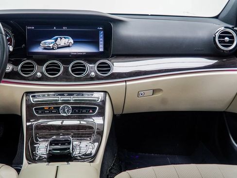 Used 2019 Mercedes-Benz E 450 4MATIC Wagon image 22