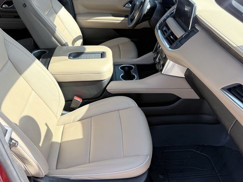 Used 2023 Chevrolet Tahoe Premier w/ Premium Package RWD image 50