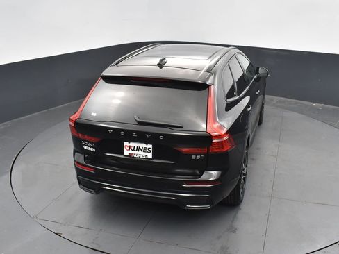 Used 2024 Volvo XC60 B5 Plus image 39