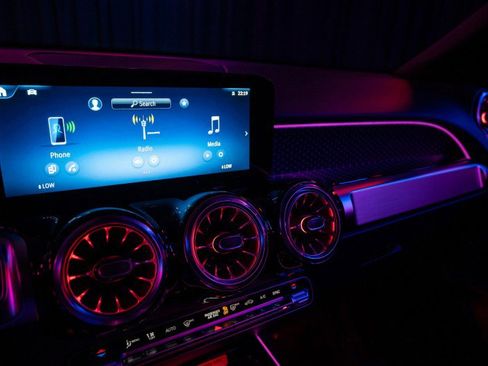 Certified 2025 Mercedes-Benz GLB 250 image 30