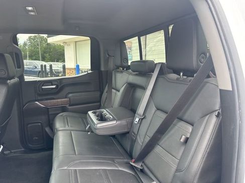 Used 2022 GMC Sierra 1500 Denali w/ Denali Premium Package image 11