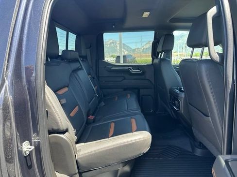 Used 2022 GMC Sierra 1500 AT4 w/ AT4 Premium Package AWD/4WD image 29