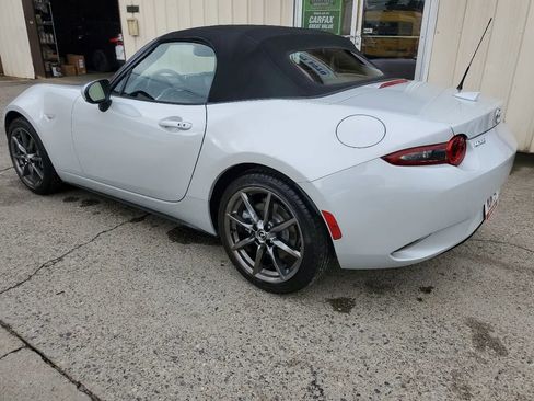 Used 2016 MAZDA MX-5 Miata Grand Touring image 6