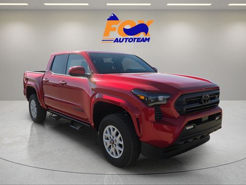 Used 2026 Toyota Tacoma SR5 AWD/4WD image 7